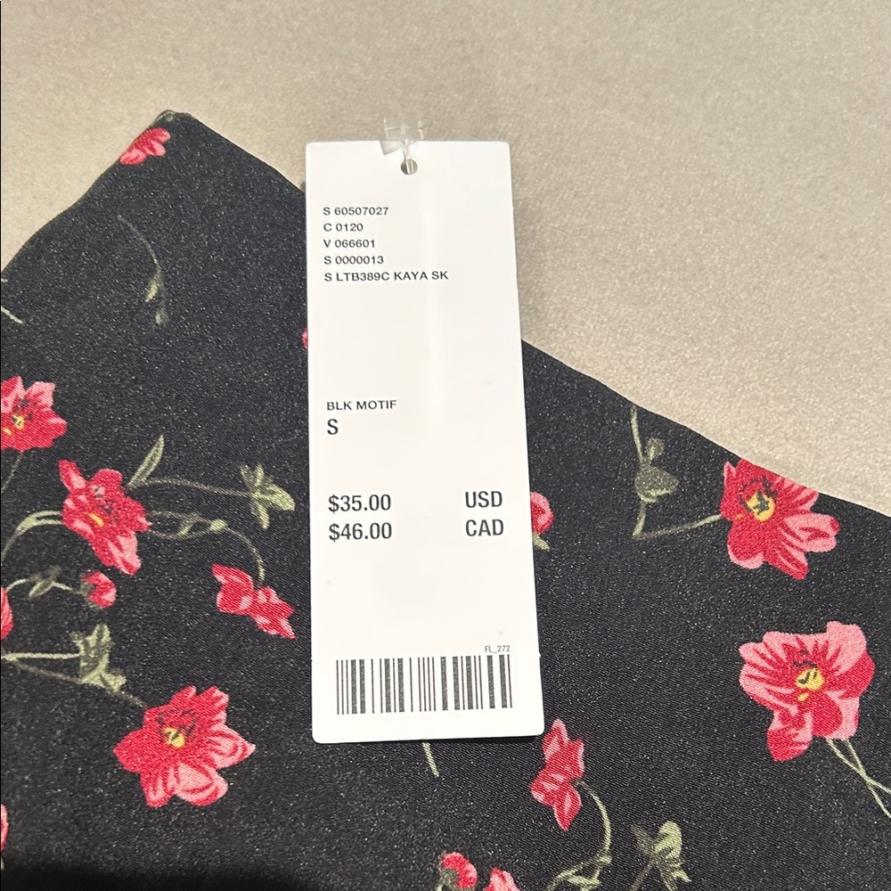 Urban Outfitters Black and Pink Floral Mini Skirt - Picture 3 of 3